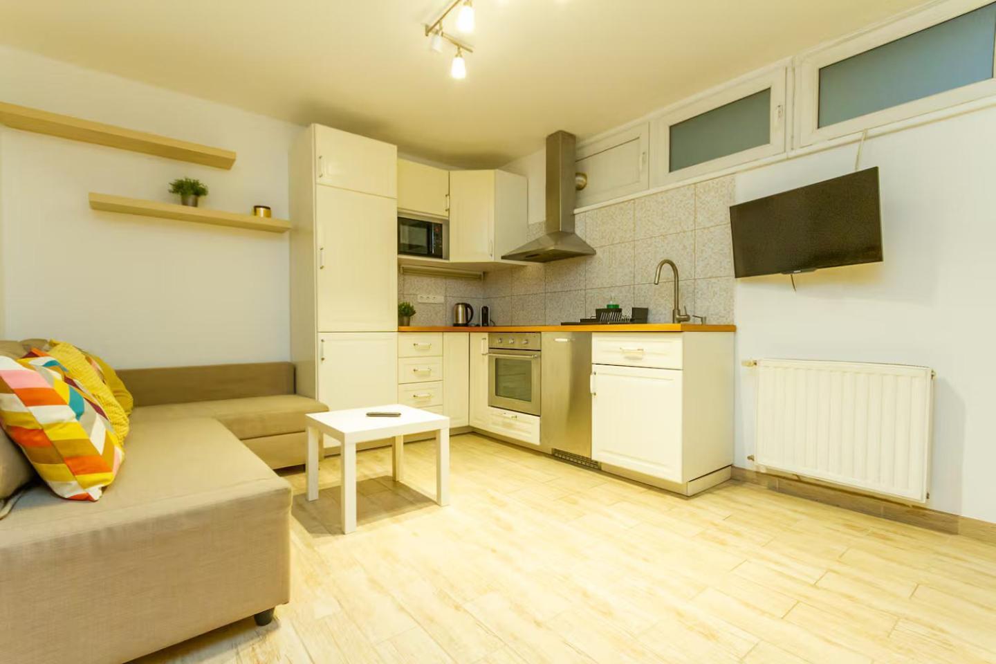 Diplomat Quarter 2 Bdr By Newave Appartement *